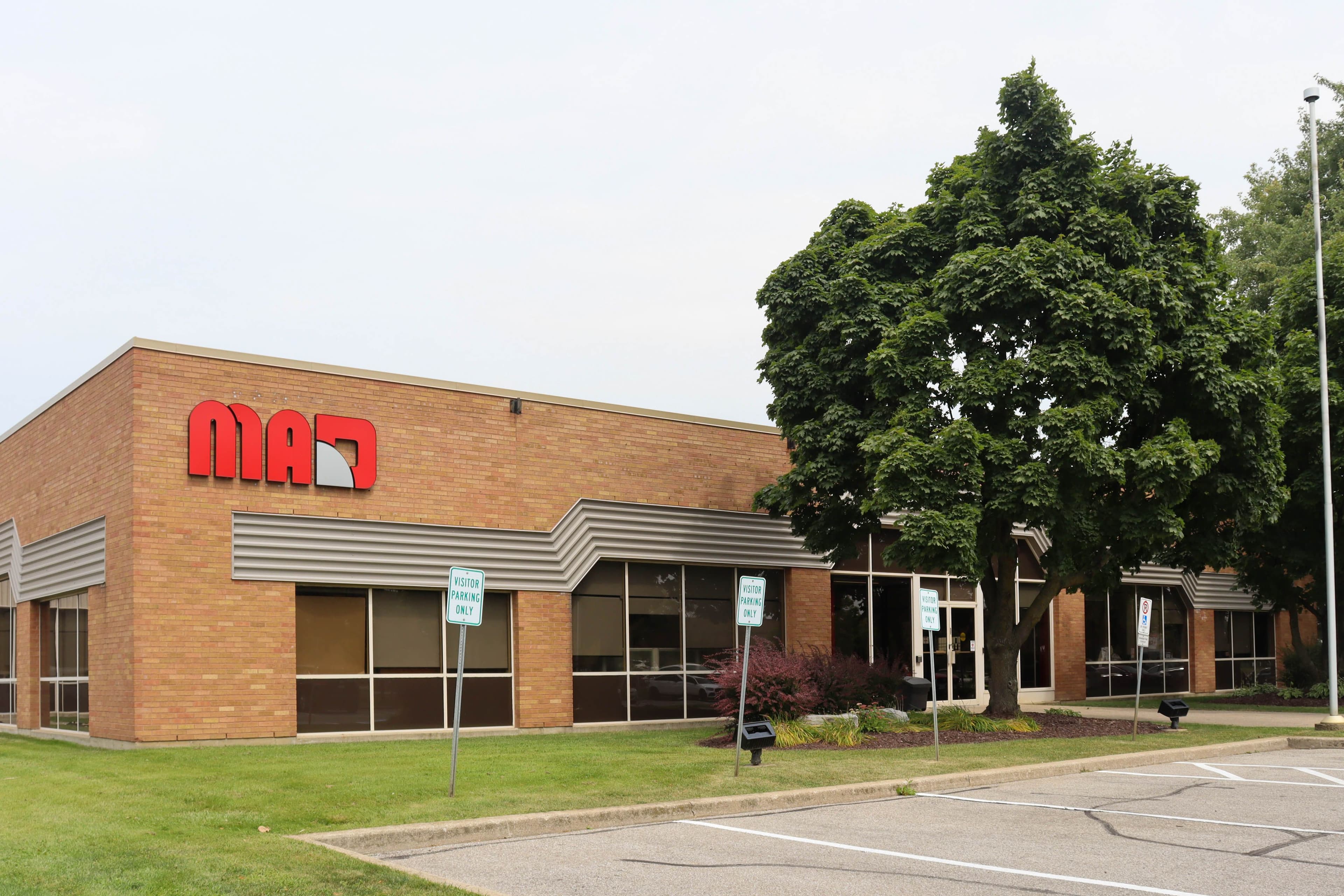 <h2>Reshaping the elevator industry since 2004</h2>